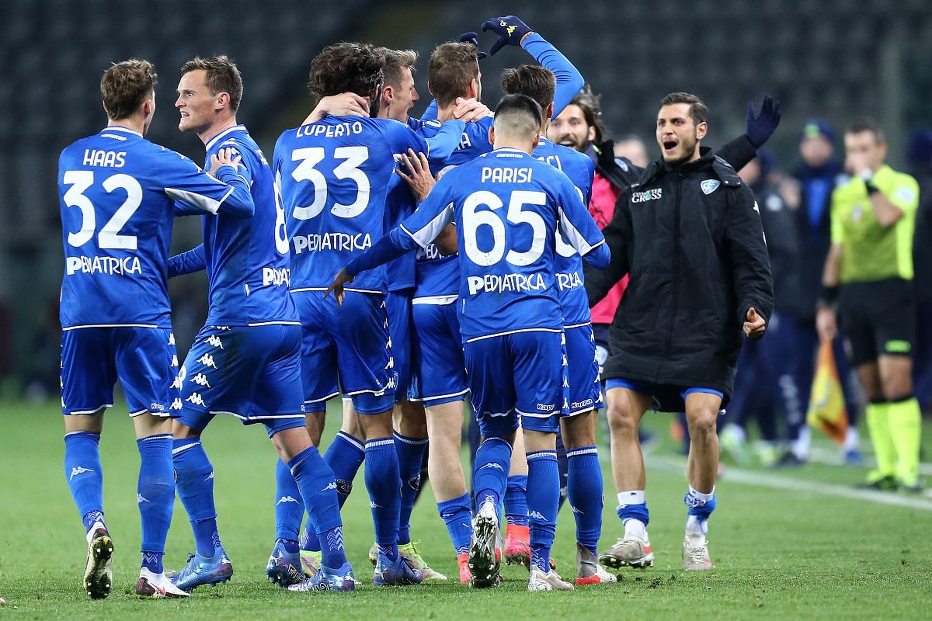 连续攻入三 连续攻入三